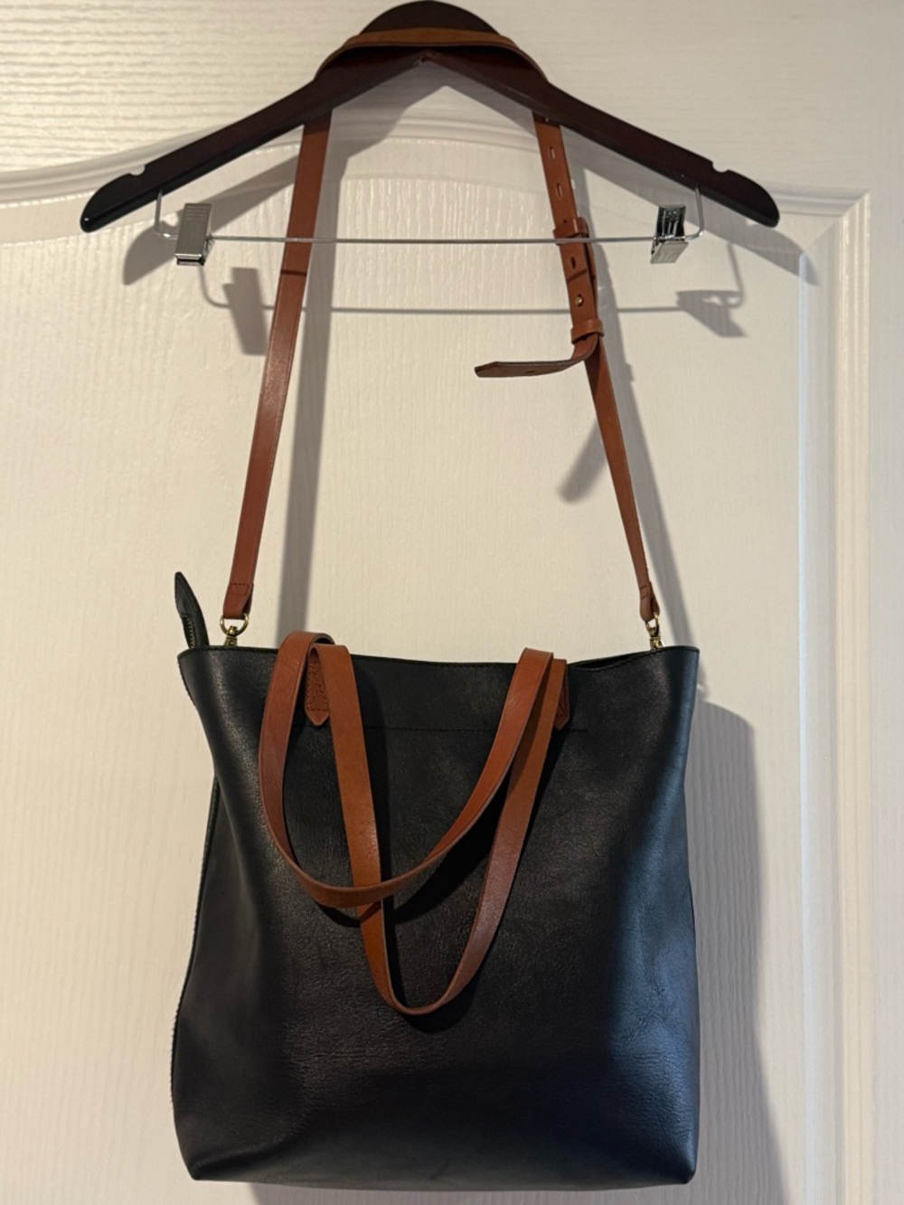 Madewell Black Leather Tote Bag Brown Strap Zip Top Minimalist Everyday Carryall - Picture 12 of 12